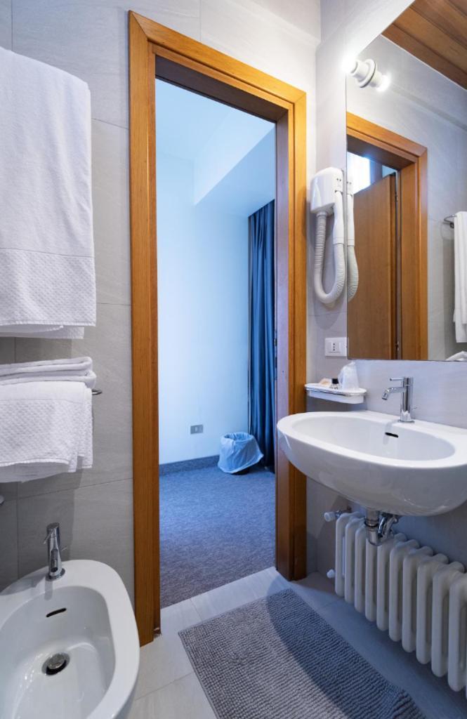 Albergo Sorriso Boario Terme Buitenkant foto