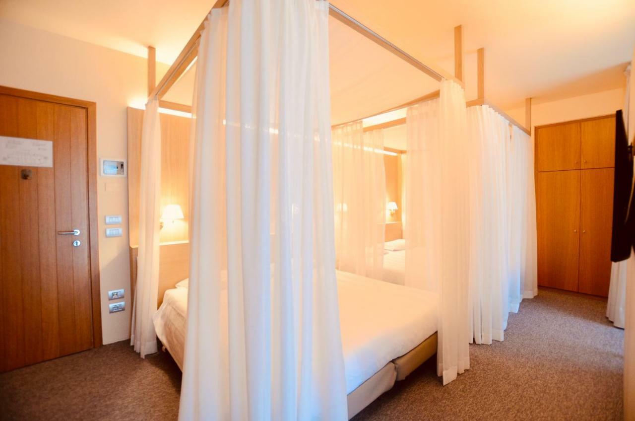 Albergo Sorriso Boario Terme Buitenkant foto